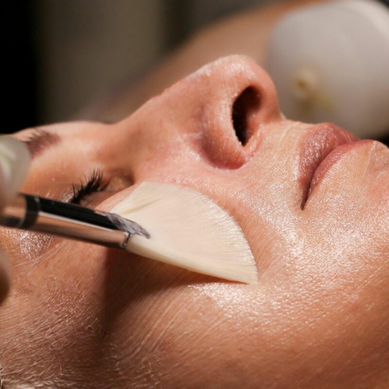 soin visage peeling portrait